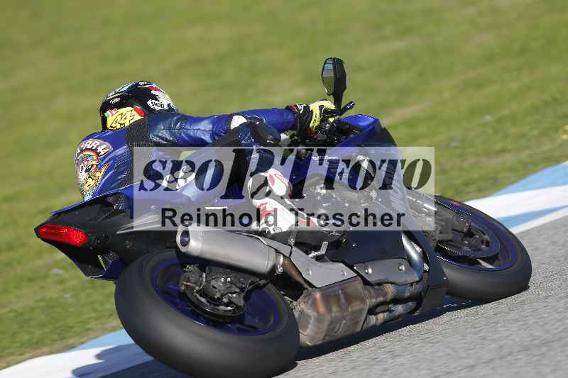 Archiv-2025/02 28.-31.01.2025 Moto Center Thun Jerez/gruen-green/44